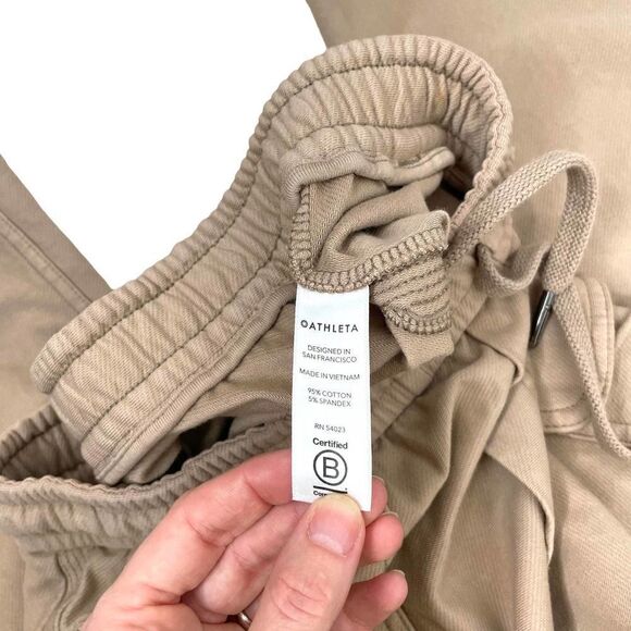 ATHLETA Farallon‎ Cargo Crop Pants in Taupe Sz 0 - Picture 9 of 9